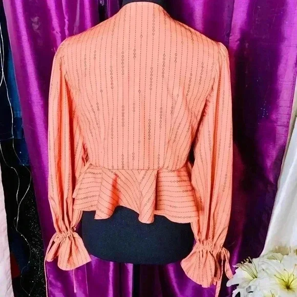 Shein Tie Front Ruffle Hem Striped Top Size Medium - Picture 5 of 6